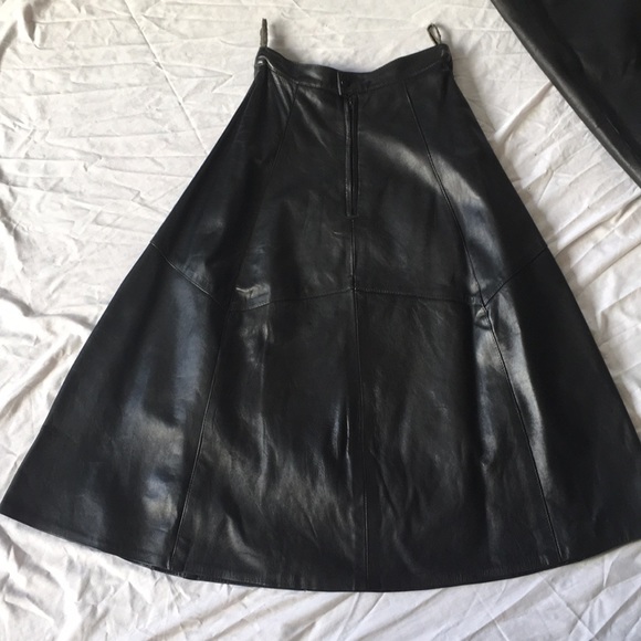Vintage Genuine Leather Skirt - Picture 2 of 6